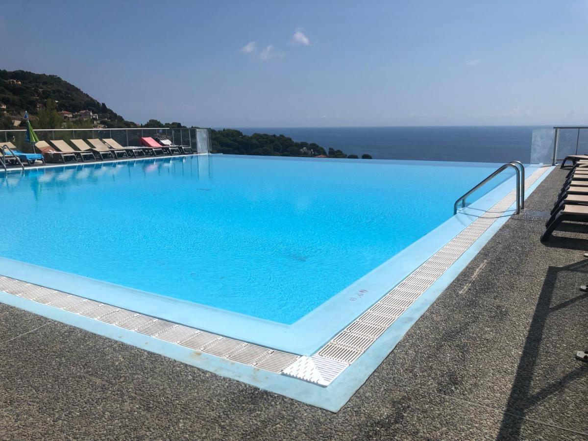 Viangella - Dramatic Sea View! Top Floor 2Km To Monaco Cap-d'Ail Bagian luar foto
